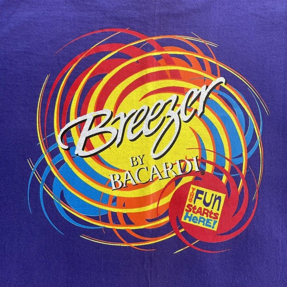 VTG Bacardi Breezer T-Shirt Medium Purple‎ Promo Made In USA Deadstock Condition - Picture 5 of 5